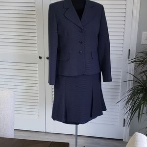 Sag Harbor Navy Blue Women's Dress Suit